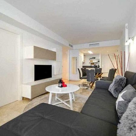 Espanhouse Elvis Apartment Торевиеха Екстериор снимка