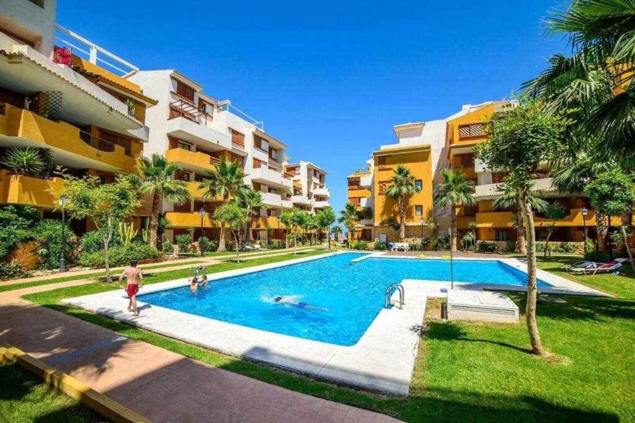 Espanhouse Elvis Apartment Торевиеха Екстериор снимка