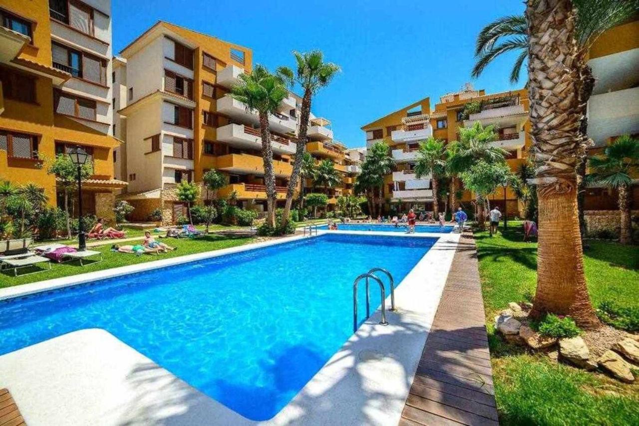 Espanhouse Elvis Apartment Торевиеха Екстериор снимка