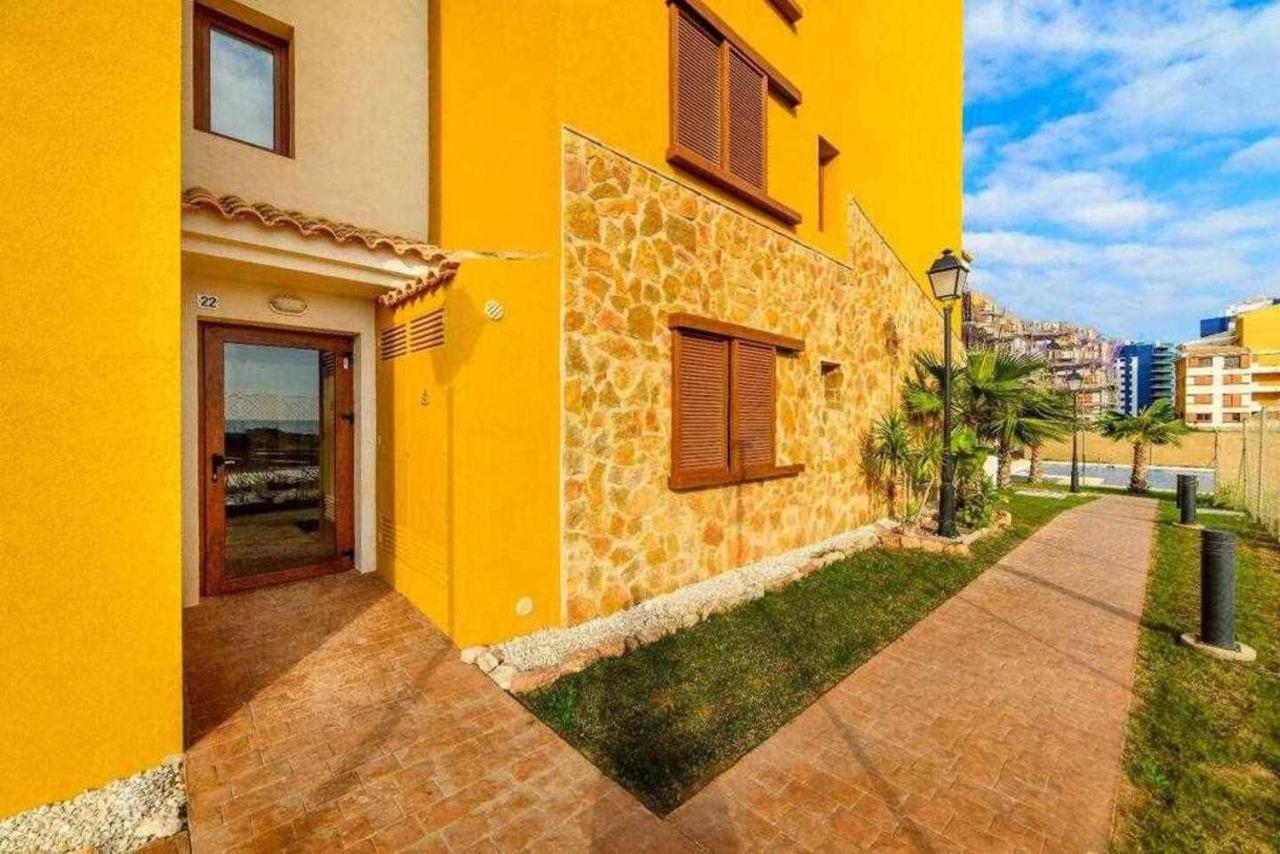 Espanhouse Elvis Apartment Торевиеха Екстериор снимка